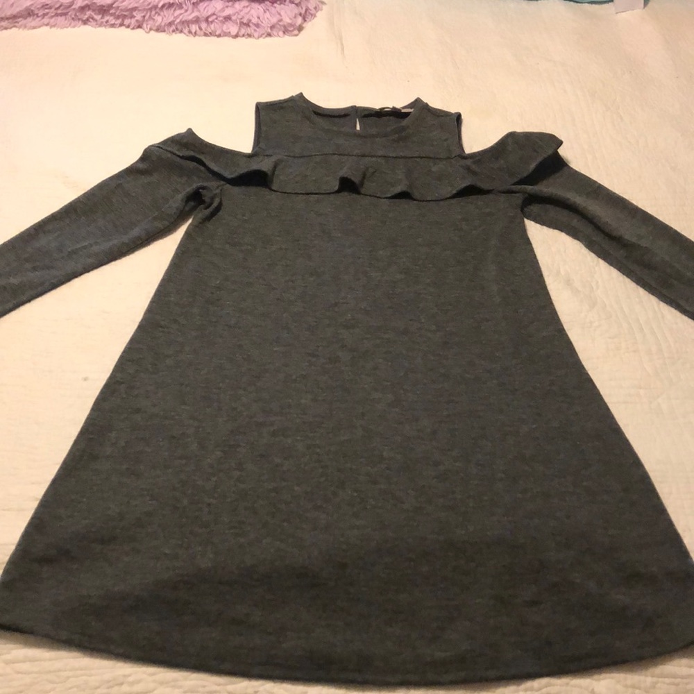 Dark grey shoulder cut out dress